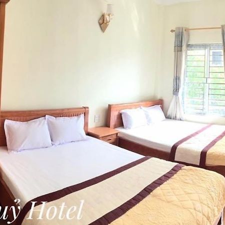 Tuan Thuy Hotel Dao Quan Lan Buitenkant foto
